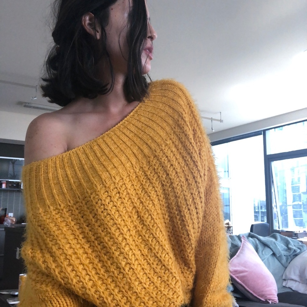 VICI Cozy Fuzzy Sweater - Picture 3 of 4